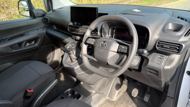 Vauxhall Combo Cargo Combo Diesel 1.5 Turbo D 100ps Prime H1 Van